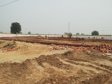 Floor Plan in  Shop at Daurala – for Sale