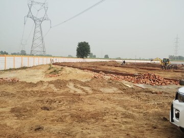 Floor Plan in  Shop at Daurala – for Sale