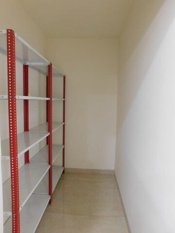 Room in 4 BHK Apartment at Niharika Skyline, Khajaguda – for Rent