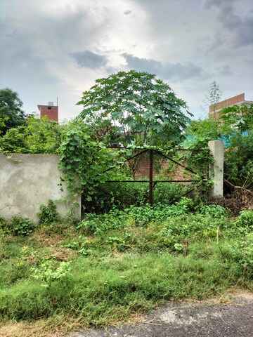  Plot – Garden View at Sushant Golf City - for Sale