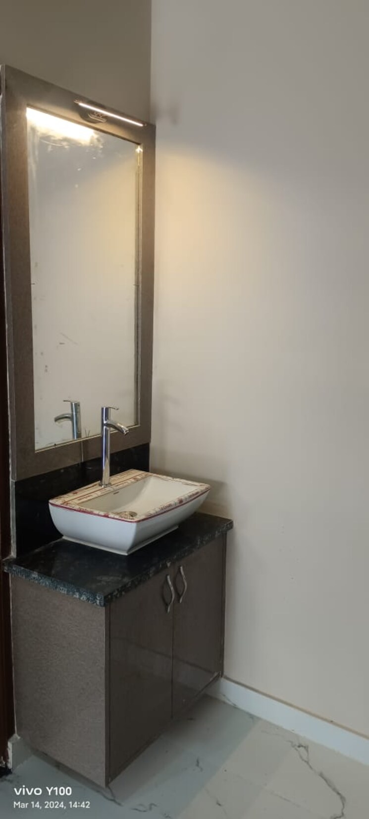 Bedroom, puri-pratham 4 Bedroom 250 Sq.Yd. Builder Floor In Sector 84 Faridabad 7780738