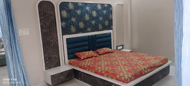 Bedroom, puri-pratham 4 Bedroom 250 Sq.Yd. Builder Floor In Sector 84 Faridabad 7780738