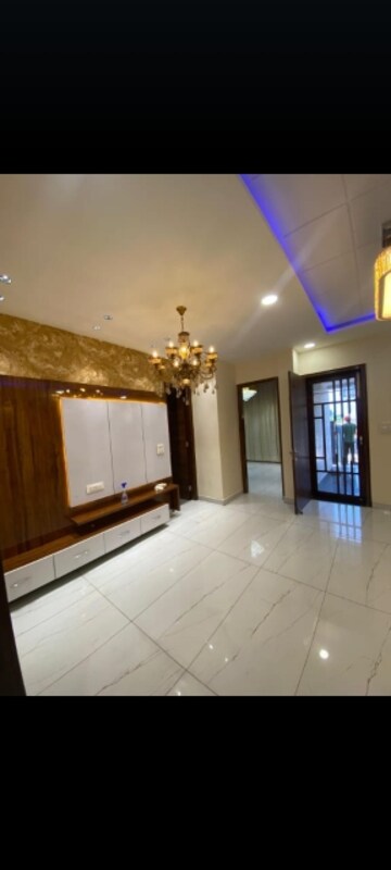 Room in 4 BHK Independent House at Kharar Mohali Road – for Sale