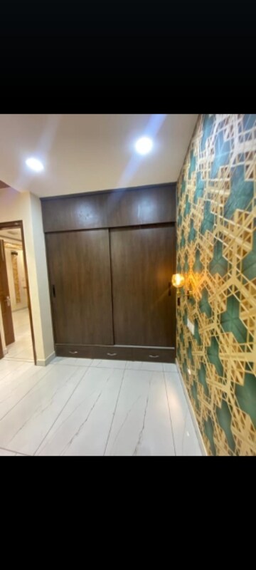 Room in 4 BHK Independent House at Kharar Mohali Road – for Sale