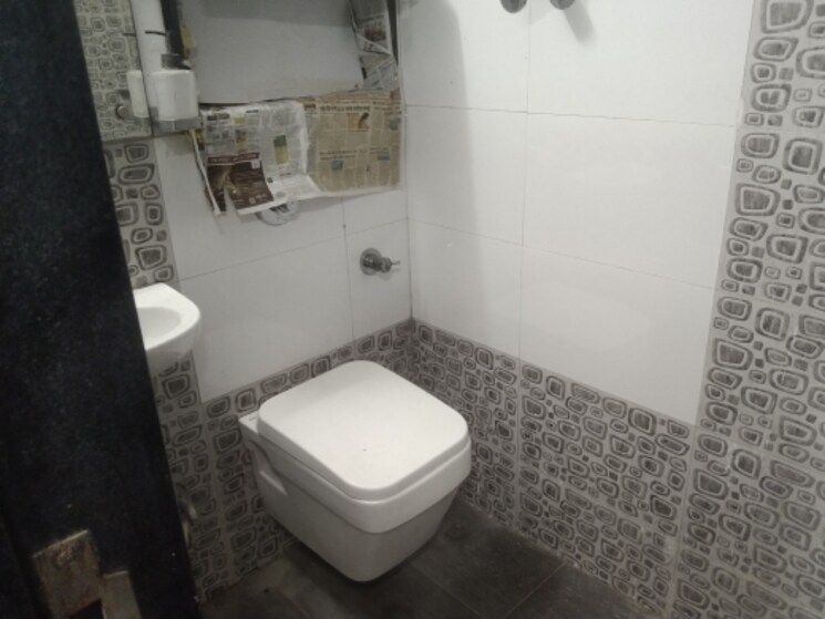 Bathroom, paradigm-el-signora 1 Bedroom 500 Sq.Ft. Apartment In Jogeshwari West Mumbai 7781032