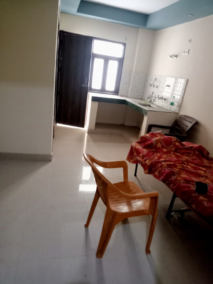 Living Room, paryavaran complex 2 Bedroom 800 Sq.Ft. Builder Floor In Paryavaran Complex Delhi 7781082