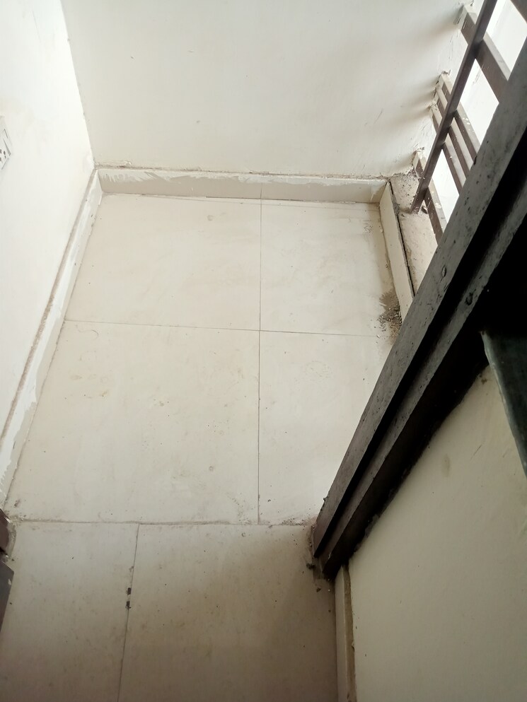 Balcony, paryavaran complex 2 Bedroom 800 Sq.Ft. Builder Floor In Paryavaran Complex Delhi 7781082