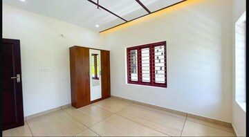 Room in 2 BHK Villa at Olavakkode – for Sale