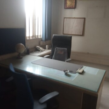 Commercial Office Space 2100 Sq.Ft. For Rent in Asaf Ali Road Delhi  7781452