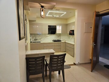 Kitchen in 2.5 BHK Apartment at Omaxe R2, Gomti Nagar – for Rent