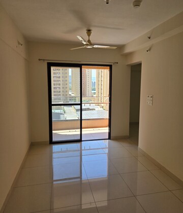 Room in 2 BHK Apartment at Nanded Bageshree, Sinhagad Road – for Sale
