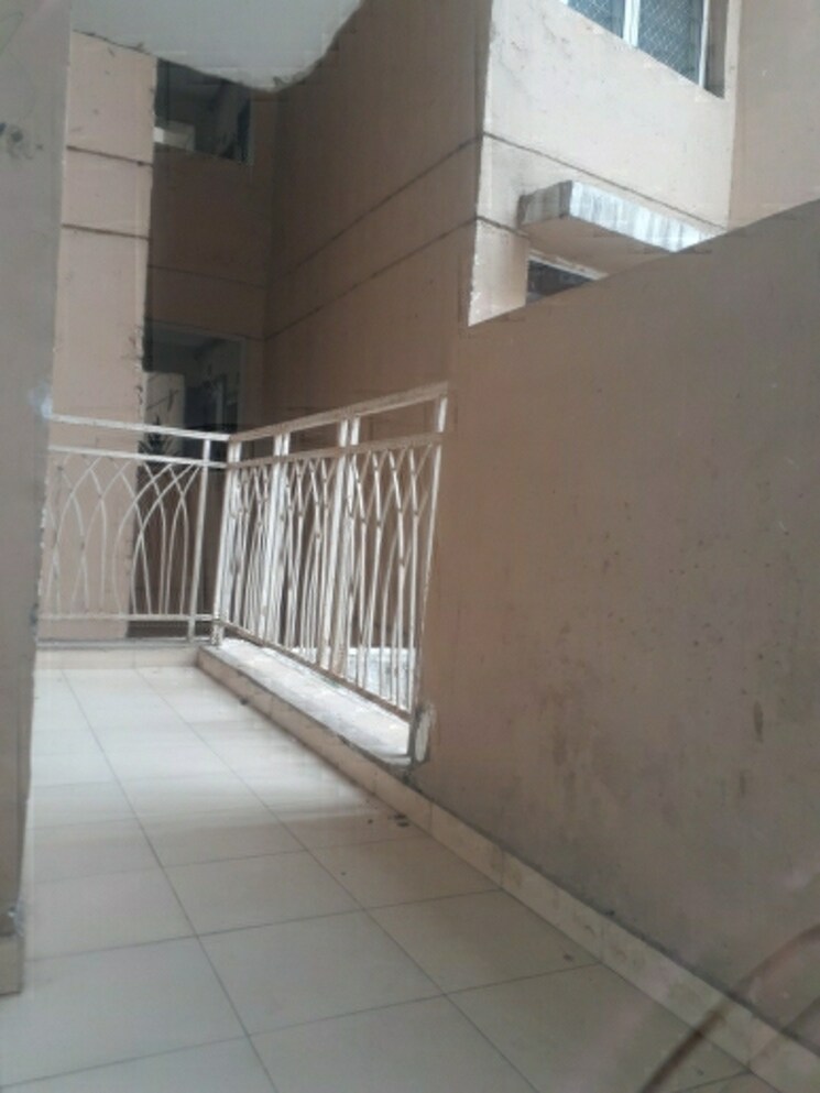 Balcony, mahagun-mywoods 3 Bedroom 1545 Sq.Ft. Apartment In Sector 16c Greater Noida Greater Noida 7781779