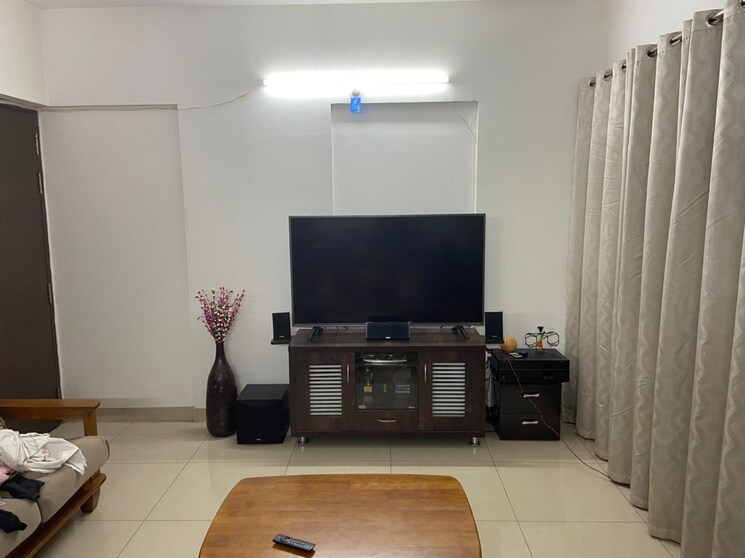 Living Room, amanora-victory-towers 2 Bedroom 720 Sq.Ft. Apartment In Hadapsar Pune 7781778