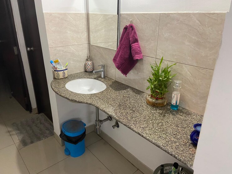 Bathroom, amanora-victory-towers 2 Bedroom 720 Sq.Ft. Apartment In Hadapsar Pune 7781778