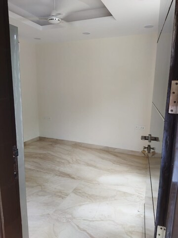 3 BHK Builder Floor For Rent in East Of Kailash