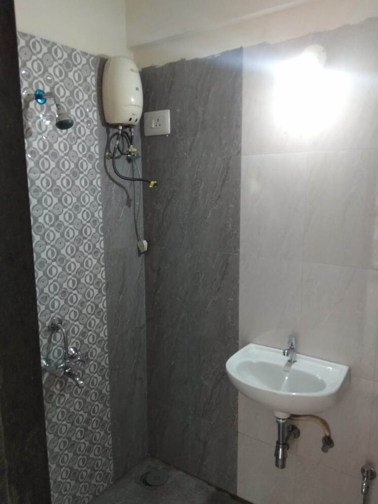 Bathroom, sai-balaji-atlanta-eden-world 2 Bedroom 995 Sq.Ft. Apartment In Sonale Thane 7780122