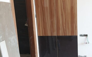 Office Space For Sale in Rajpur