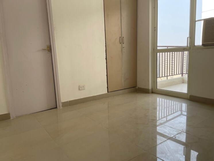 Room, suncity-avenue-76 2 Bedroom 635 Sq.Ft. Apartment In Sector 76 Gurgaon 7781979