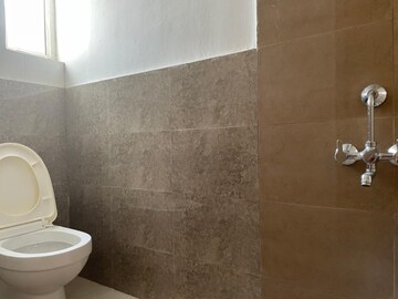 Bathroom in 2 BHK Apartment at Suncity Avenue 76, Sector 76 – for Sale