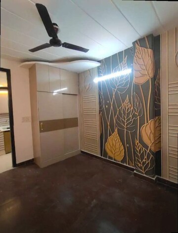 Bathroom in 1 BHK Builder Floor at Mehrauli – for Rent