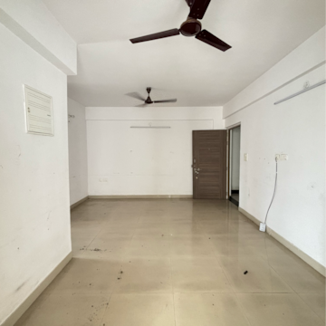 2 BHK Apartment For Rent in Siddha Happyville Reekjoyoni, Rajarhat Kolkata  7782031