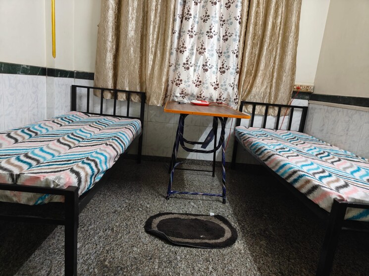 Room, vashi Pg For Boys & Girls In Vashi 7782307