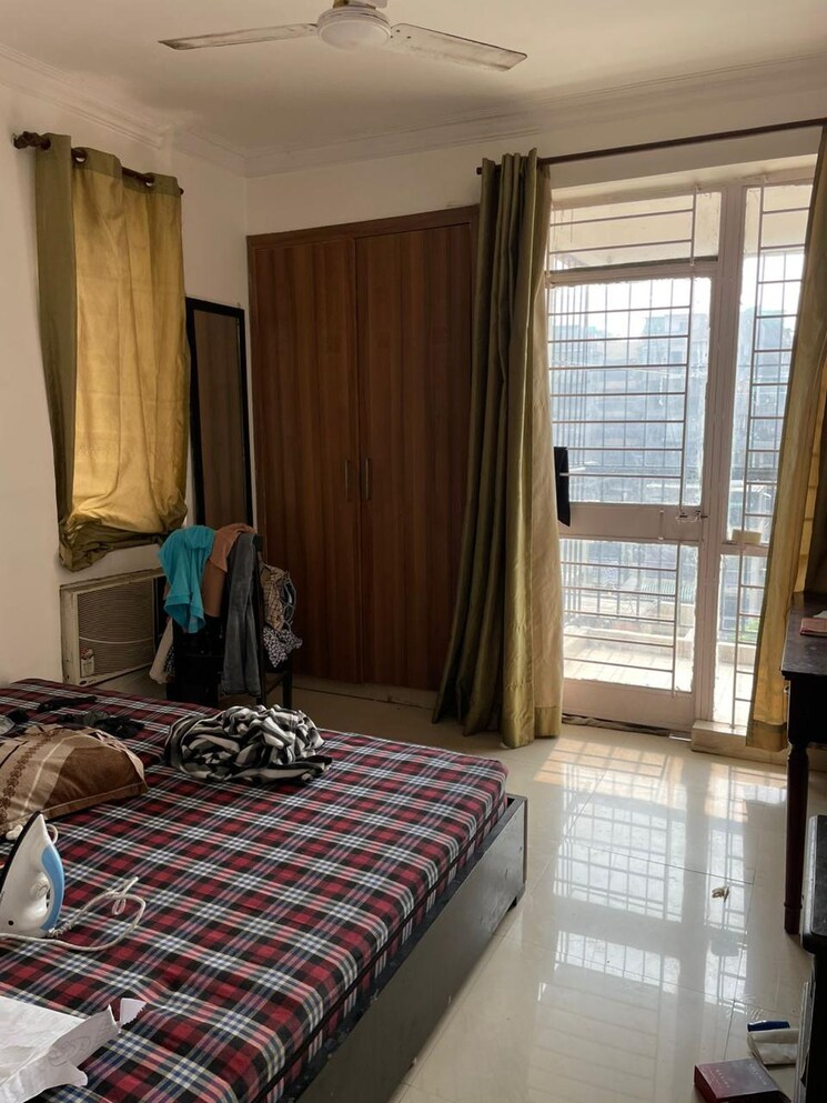 Bedroom, vasant kunj 3.5 Bedroom 1800 Sq.Ft. Apartment In Vasant Kunj Delhi 7782509