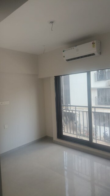 Room in 2 BHK Builder Floor at Roha Vatika, Kurla East – for Sale