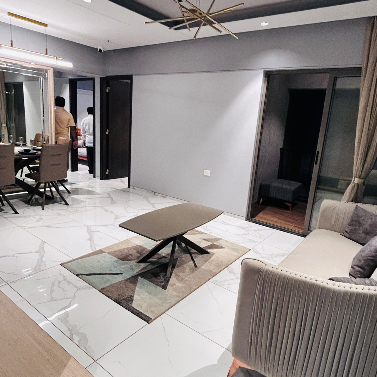 2 BHK 751 Sq.Ft. Apartment in Rahul Downtown