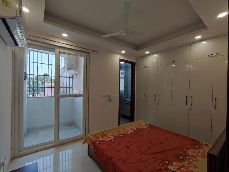 Bedroom, shivalik colony 2 Bedroom 100 Sq.Yd. Builder Floor In Shivalik Colony Delhi 7783024