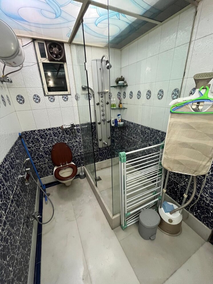 Team Area, bhumiraj-costarica 4 Bedroom 3000 Sq.Ft. Apartment In Palm Beach Navi Mumbai 7783042