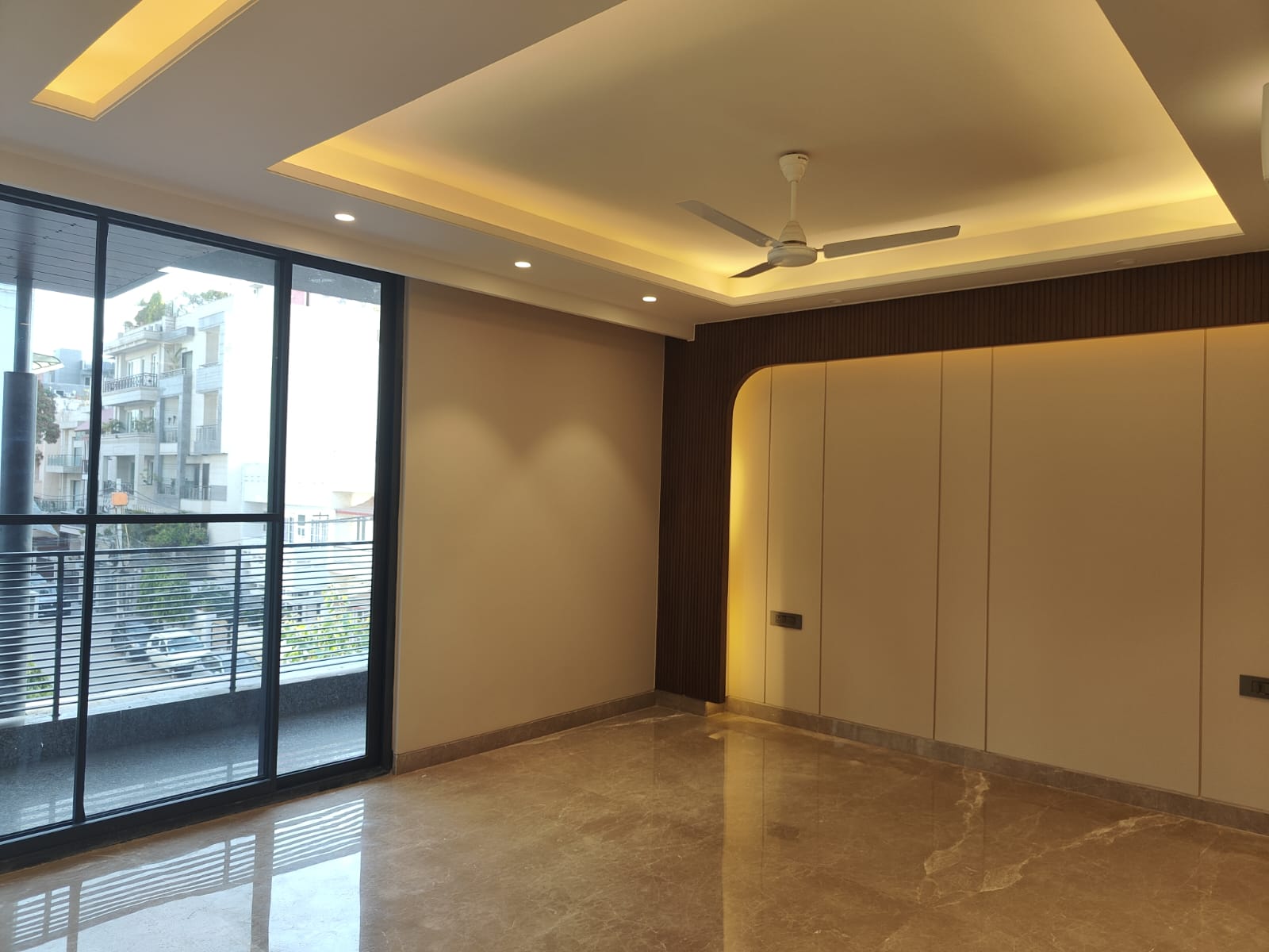 3.5 BHK + Pooja Room,Study Room Builder Floor For Sale in Ulta Luxurious Apartment 