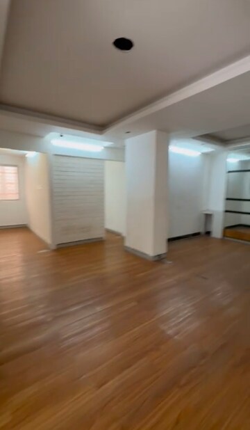 Commercial Showroom 850 Sq.Ft. For Rent in Peddar Road Mumbai  7783162