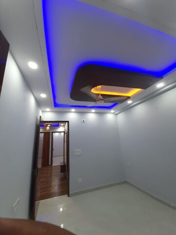 Furnished Amenities in 3 BHK Builder Floor at Palam Colony – for Sale