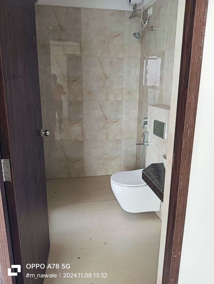 Bathroom, raymond-ten-x-era 2 Bedroom 730 Sq.Ft. Apartment In Pokhran Road No One Thane 7783230