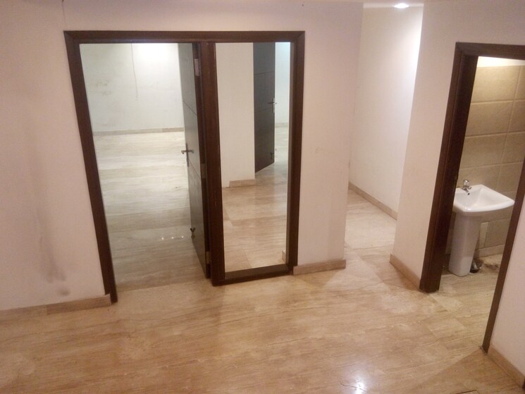 Room, panchsheel enclave 5 Bedroom 3600 Sq.Ft. Builder Floor In Panchsheel Enclave Delhi 7783221