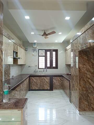 4 BHK Builder Floor For Rent in Housing Board Colony Sector 51, Sector 51