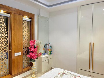 Bedroom in 3 BHK Apartment at Saya Gold Avenue, Vaibhav Khand – for Sale