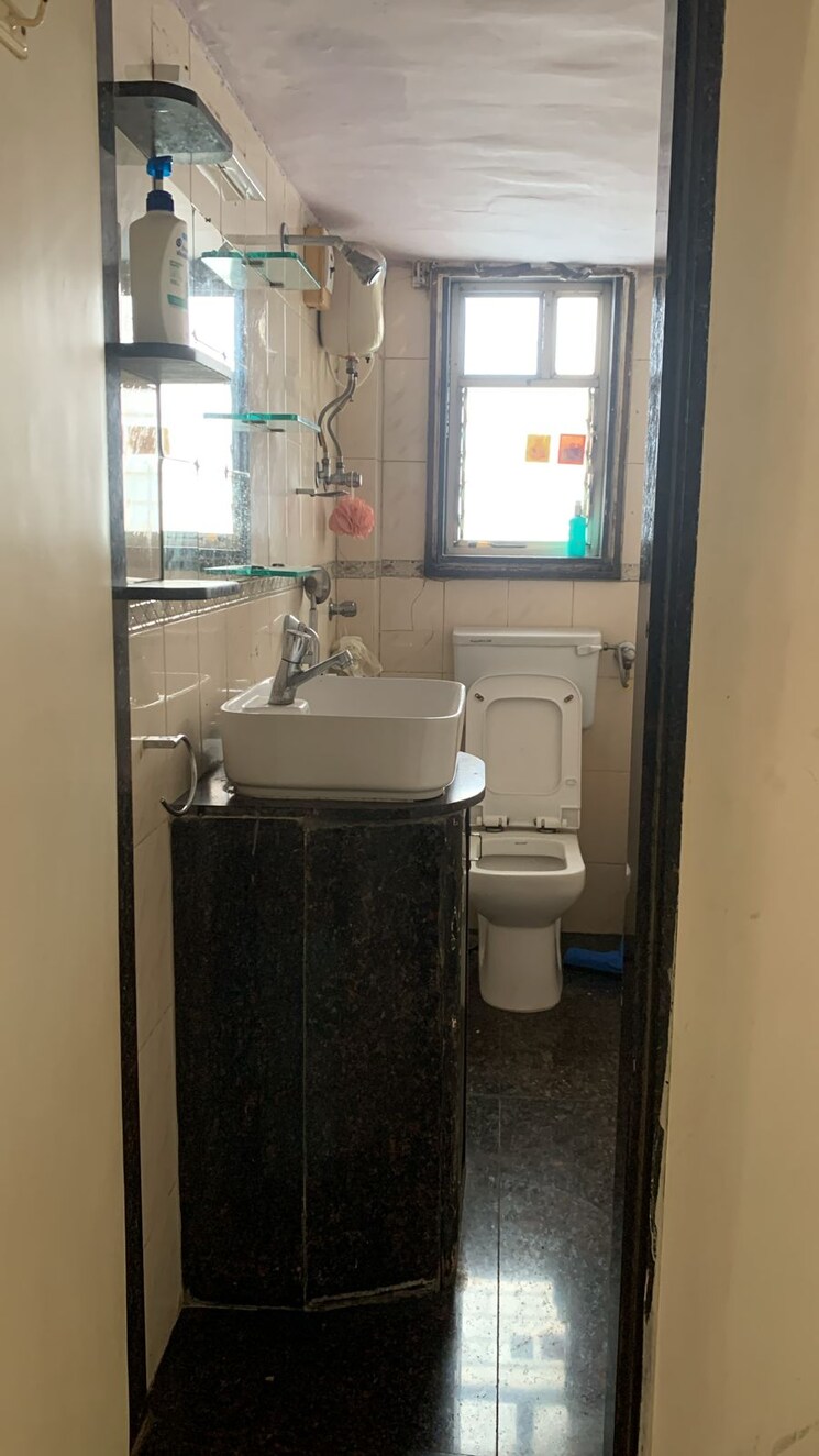 Bathroom, union-park-khar-west 2 Bedroom 900 Sq.Ft. Apartment In Khar West Mumbai 7783291