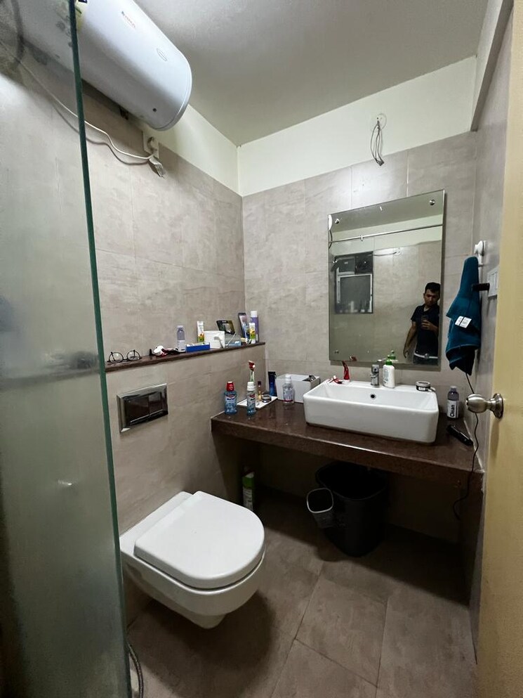 Bathroom, godrej-prime 2 Bedroom 737 Sq.Ft. Apartment In Chembur Mumbai 7783304