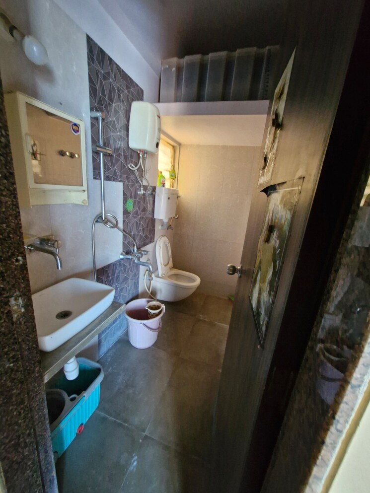 Bathroom, bachraj-landmark 1 Bedroom 417 Sq.Ft. Apartment In Virar West Palghar 7783399