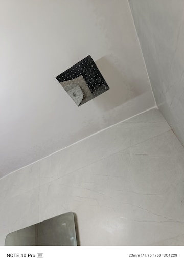 Room in 3 BHK Builder Floor at Ardee City, Sector 52 – for Sale