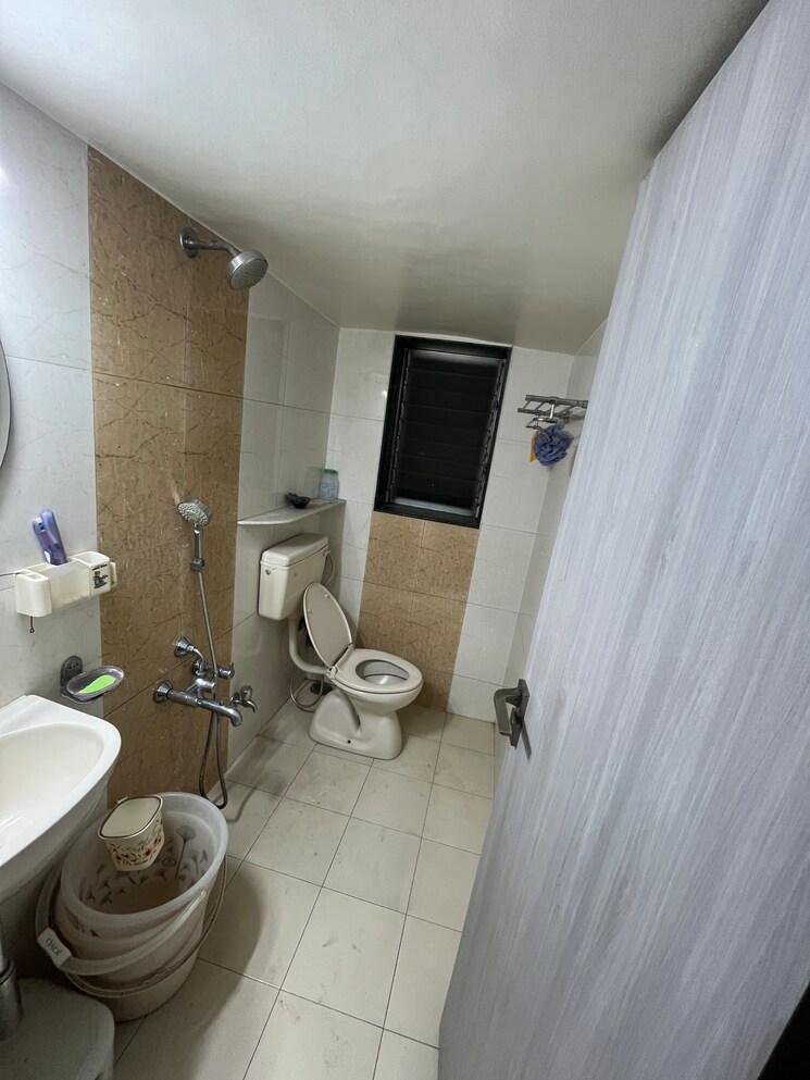 Bathroom, corner-view-terrace 2 Bedroom 1200 Sq.Ft. Apartment In Yerawada Pune 7783645