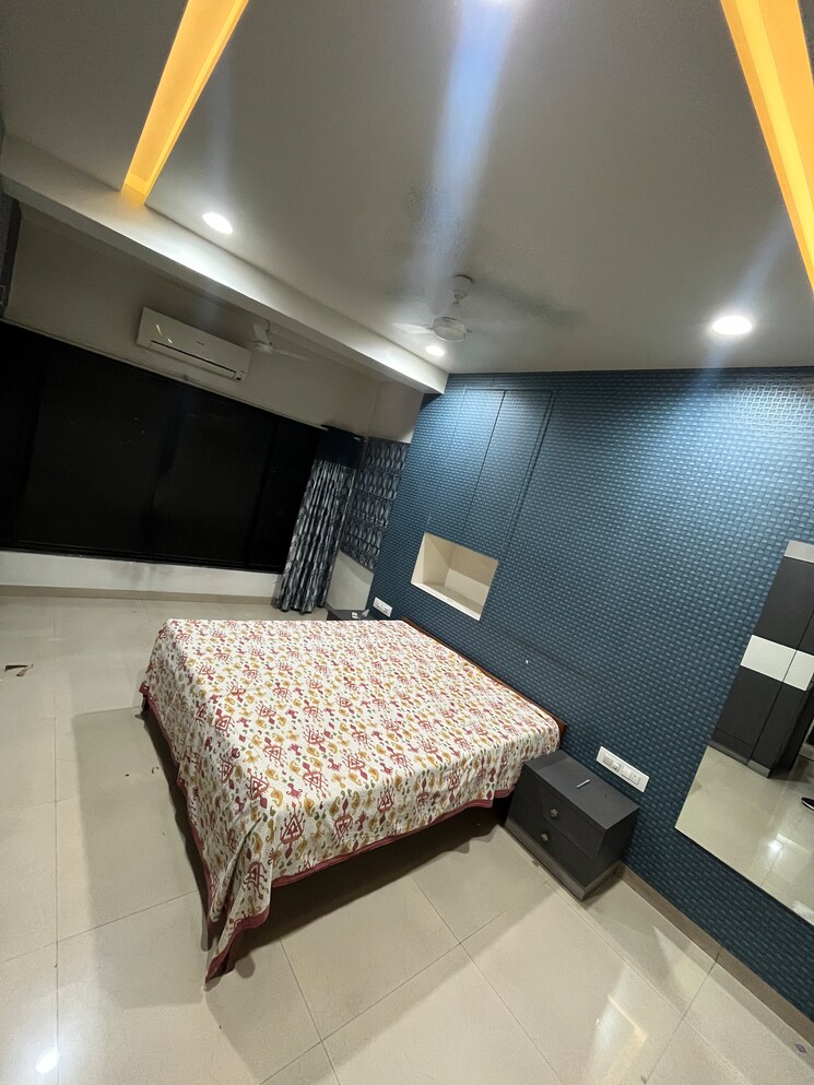 Team Area, corner-view-terrace 2 Bedroom 1200 Sq.Ft. Apartment In Yerawada Pune 7783645