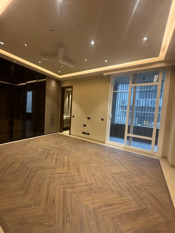 Bedroom in 4 BHK Builder Floor at South Extension ii – for Sale