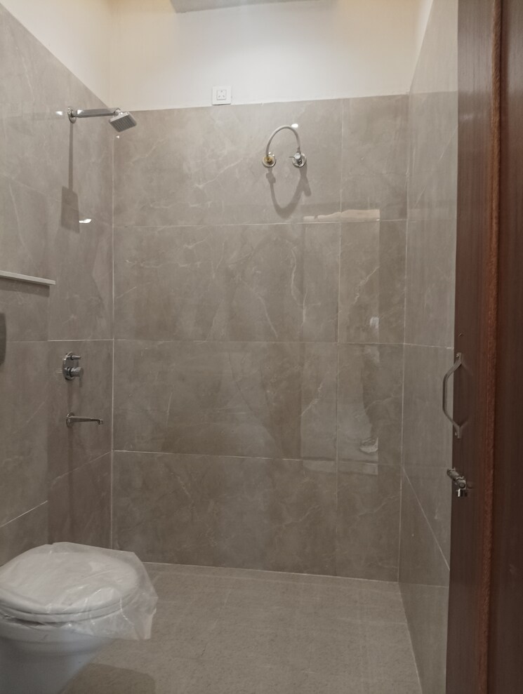 Bathroom, sanauli 4 Bedroom 1450 Sq.Ft. Independent House In Sanauli Zirakpur 7783832
