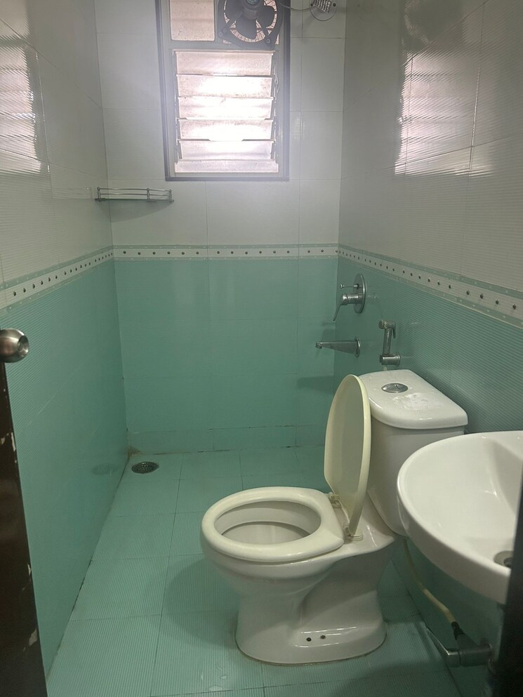 Bathroom, bhagwati-residency-sus 2 Bedroom 925 Sq.Ft. Apartment In Sus Pune 7783847