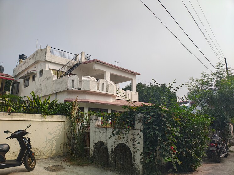Exterior View, vijay park 6 Bedroom 500 Sq.Yd. Independent House In Vijay Park Dehradun 7783977