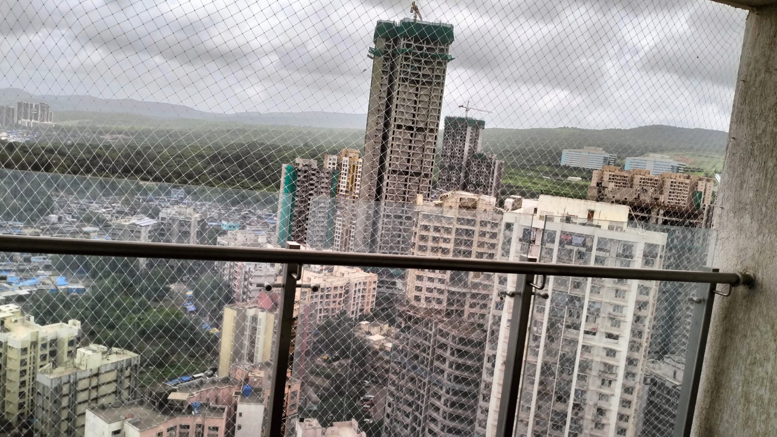 2 BHK Apartment For Rent in JP Decks Goregaon East Mumbai  7784161