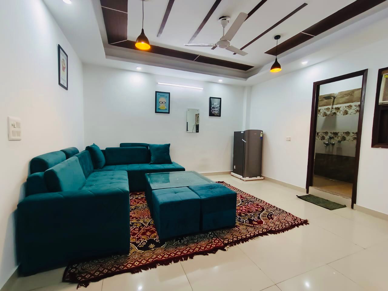 2 BHK Apartment For Rent in Saket Delhi  7784213